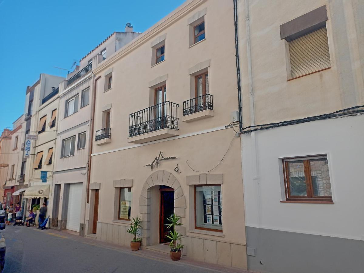 Centrally Located Two Bed Apartment In El Perello Buitenkant foto